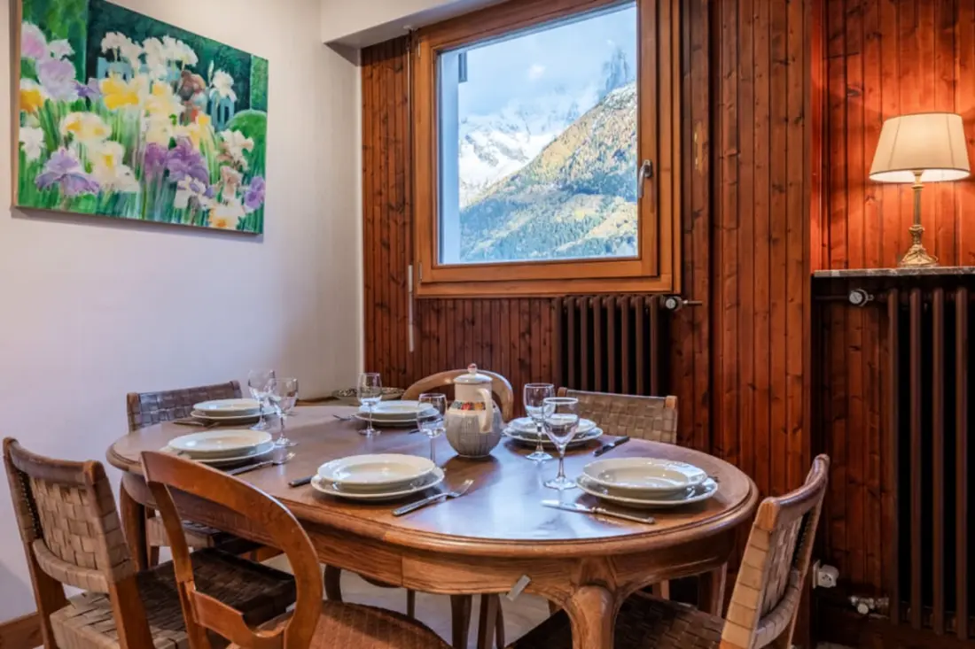 Apt Spacieux Avec Balcon &amp; Parking | Chamonix