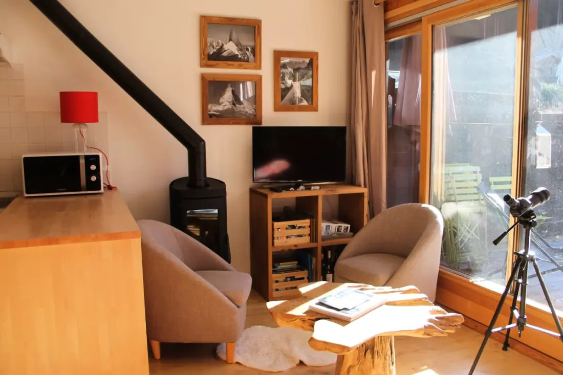 Appt Confortable Avec Terrasse à Chamonix