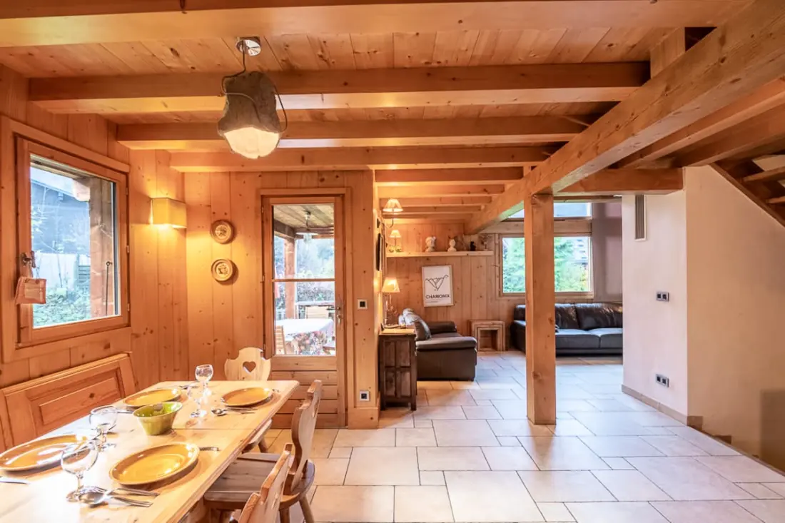 Chalet Familial Avec Terrasse Et Jardin à Chamonix