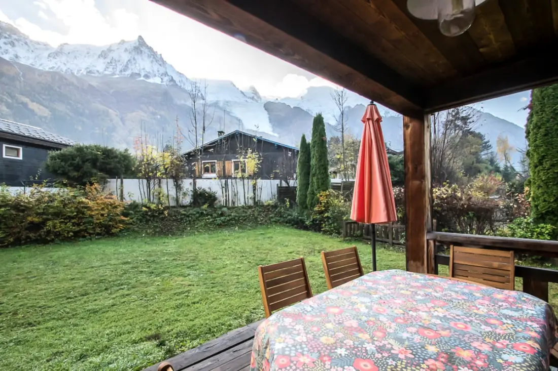 Chalet Familial Avec Terrasse Et Jardin à Chamonix