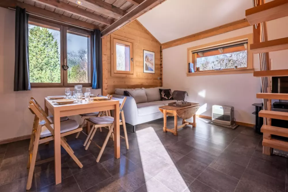 Évasion Alpine Face à L’aiguille Du Midi