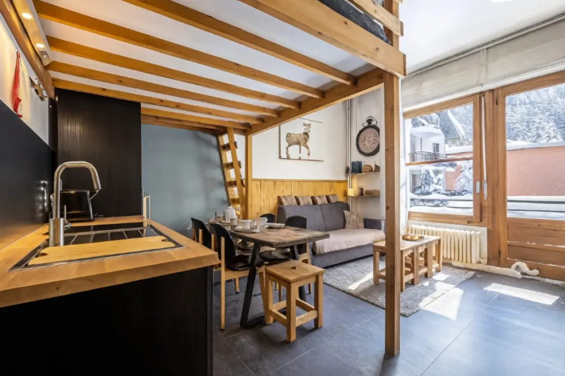 Havre Chaleureux à Chamonix Avec Balcon