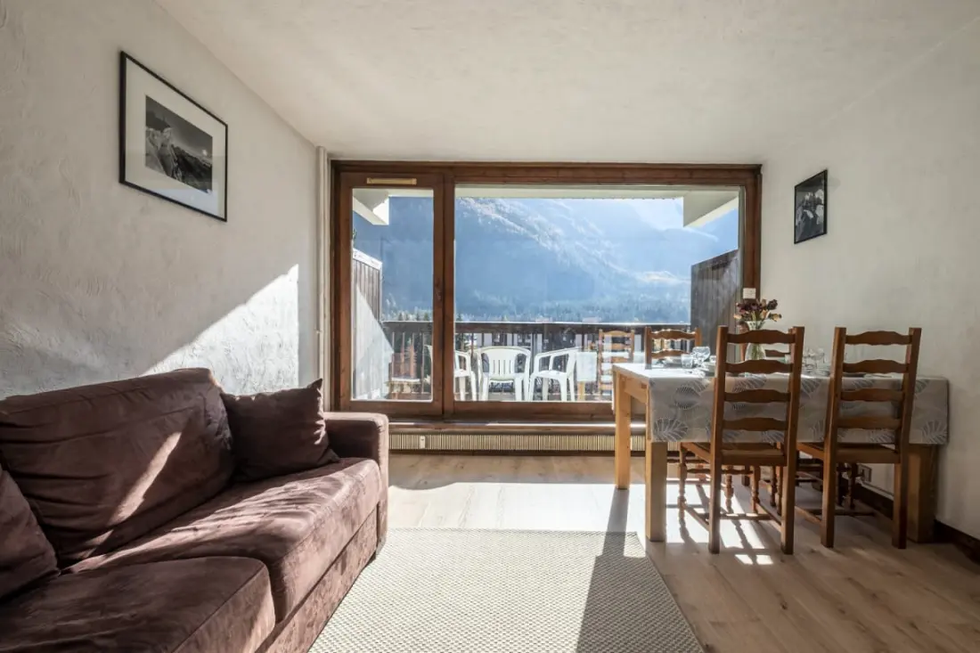 Joli Studio Avec Balcon à Chamonix Avec Parking