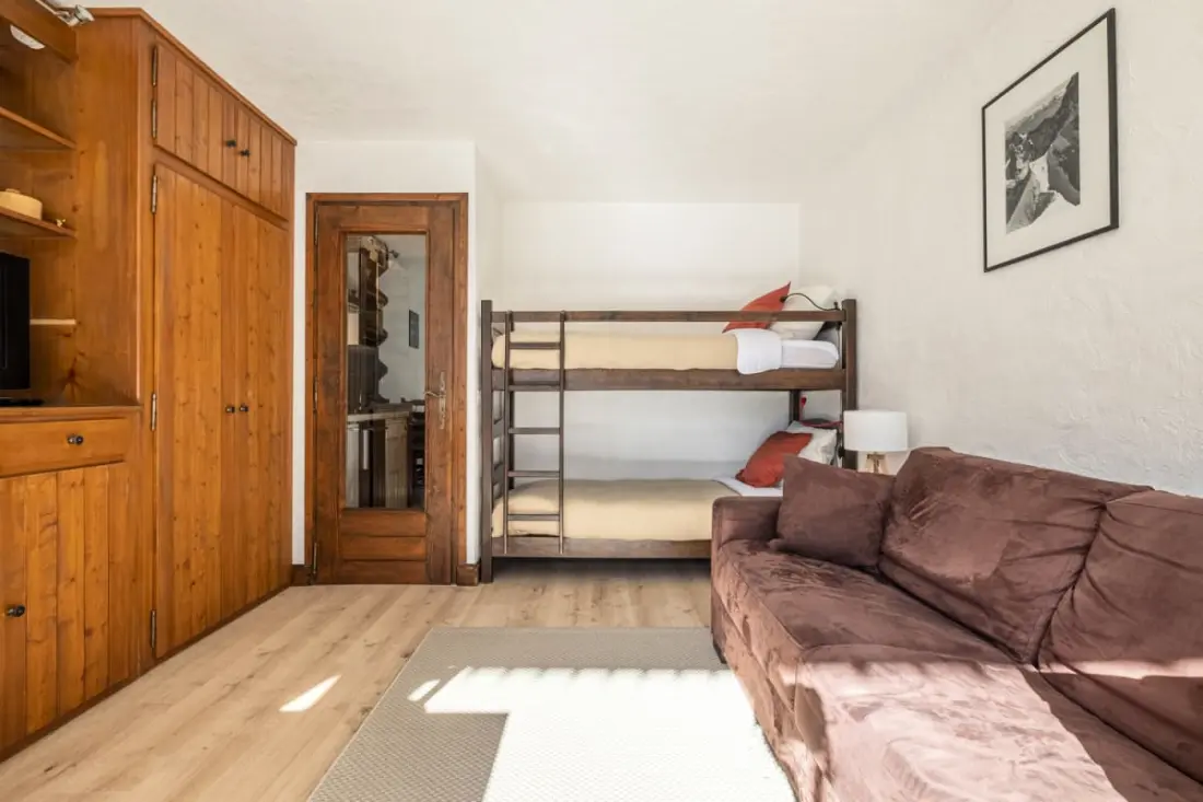 Joli Studio Avec Balcon à Chamonix Avec Parking