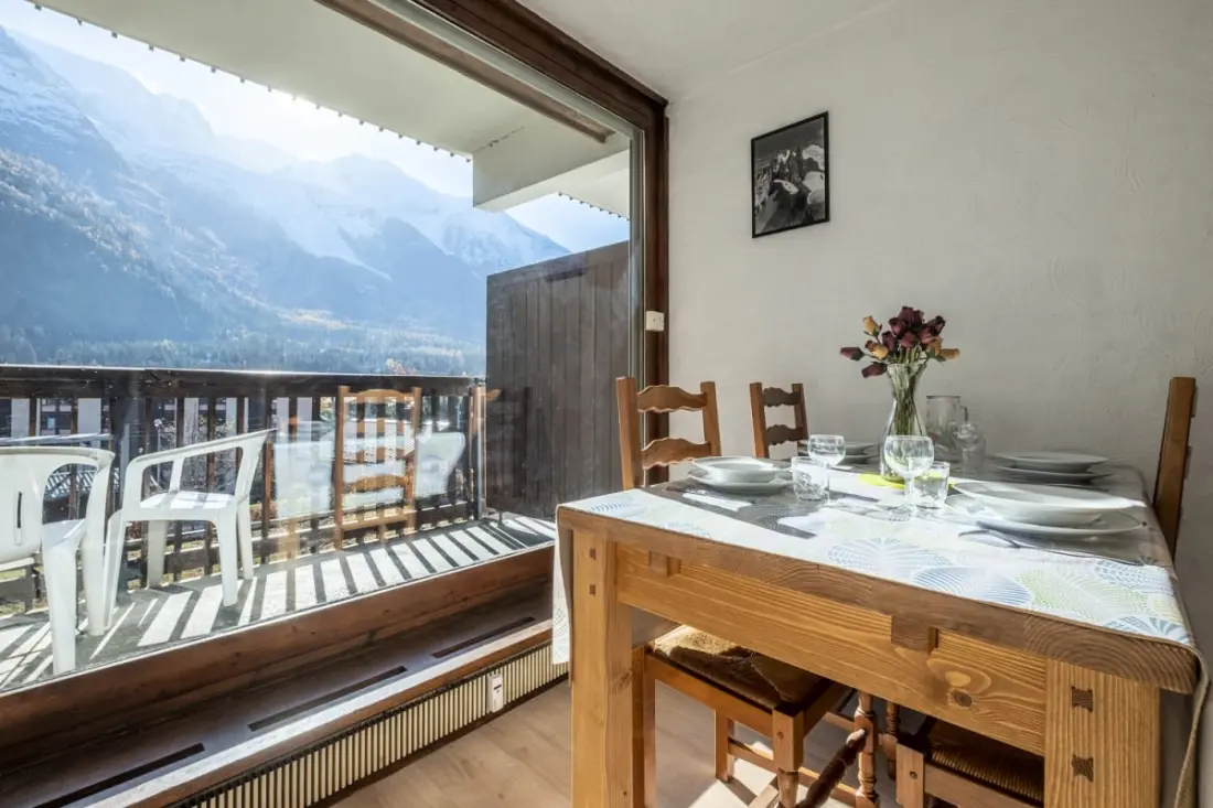 Joli Studio Avec Balcon à Chamonix Avec Parking