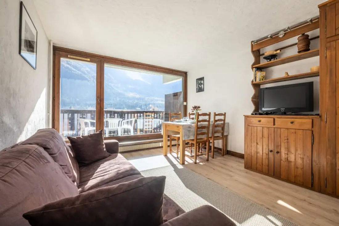 Joli Studio Avec Balcon à Chamonix Avec Parking