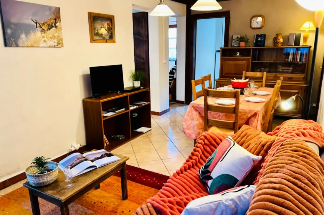 Maison Familiale Avec Balcon | Jardin| Wi Fi
