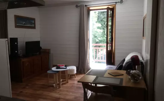 Appartement 4 pers. avec balcon vue montagne