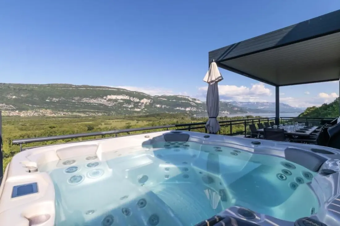 Les Terrasses Du Lac -vue Lac &amp; Montagnes, Jacuzzi