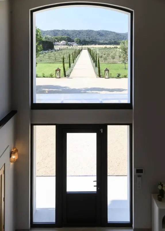 Le Mas Du Mazet, Superbe Mas Neuf Au Cœur Des Vergers – Charleval