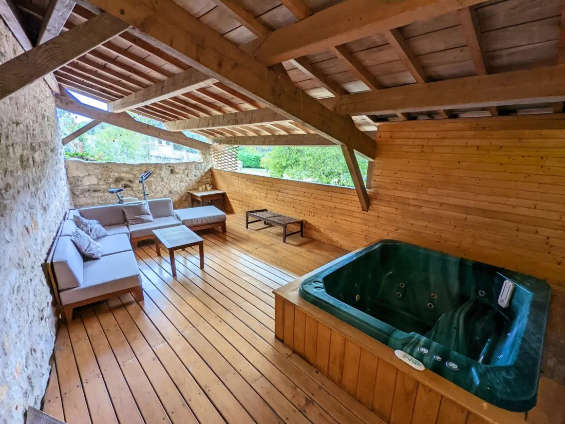 Maison de Vacances Charras 2