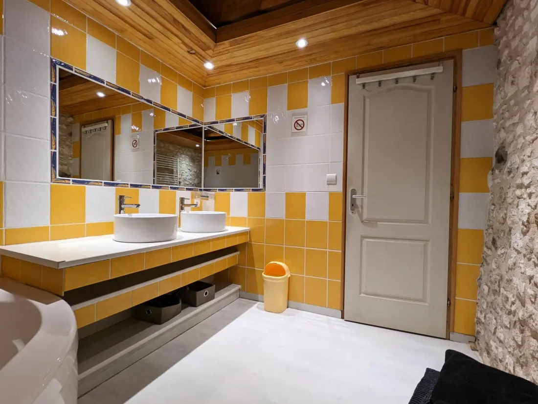 Maison de Vacances Charras 2