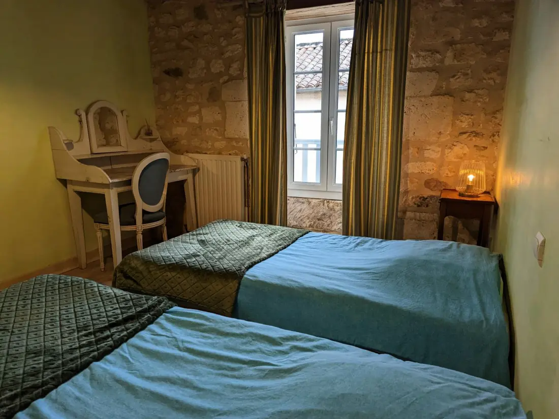 Maison de Vacances Charras 2