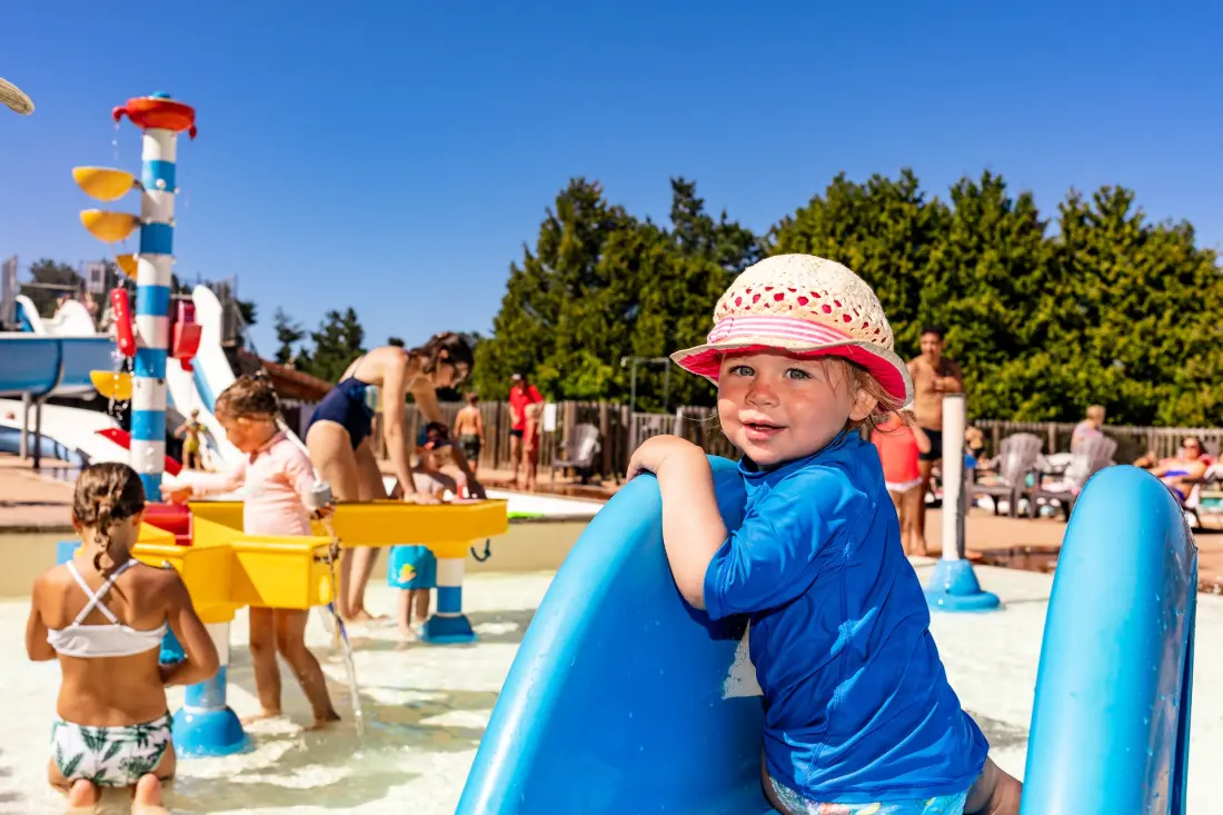 Camping Les Sous Bois du Lac 3 étoiles★★★
