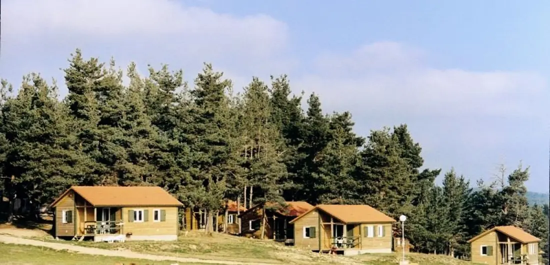 Camping Les Sous Bois du Lac 3 étoiles★★★