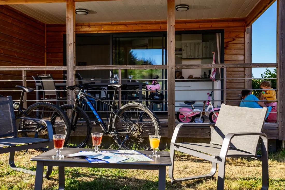 Camping Les Sous Bois du Lac 3 étoiles★★★