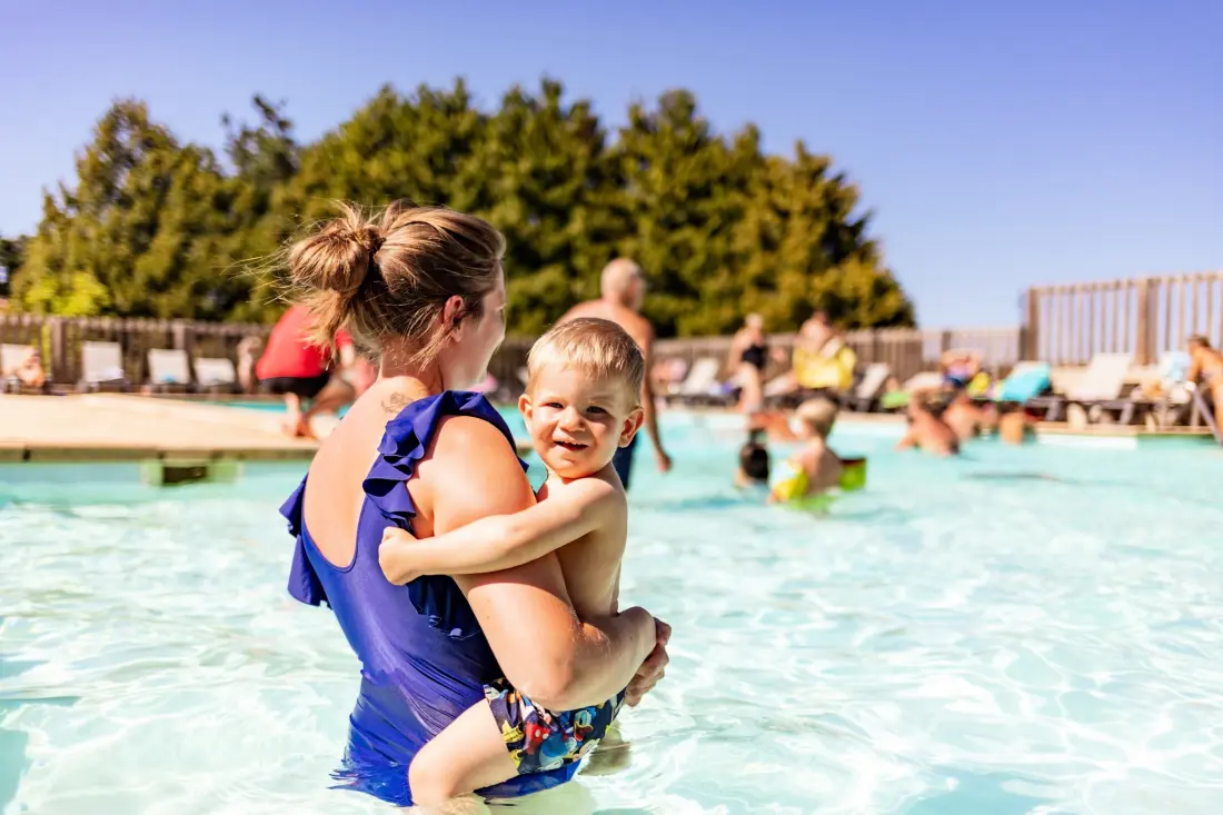 Camping Les Sous Bois du Lac 3 étoiles★★★