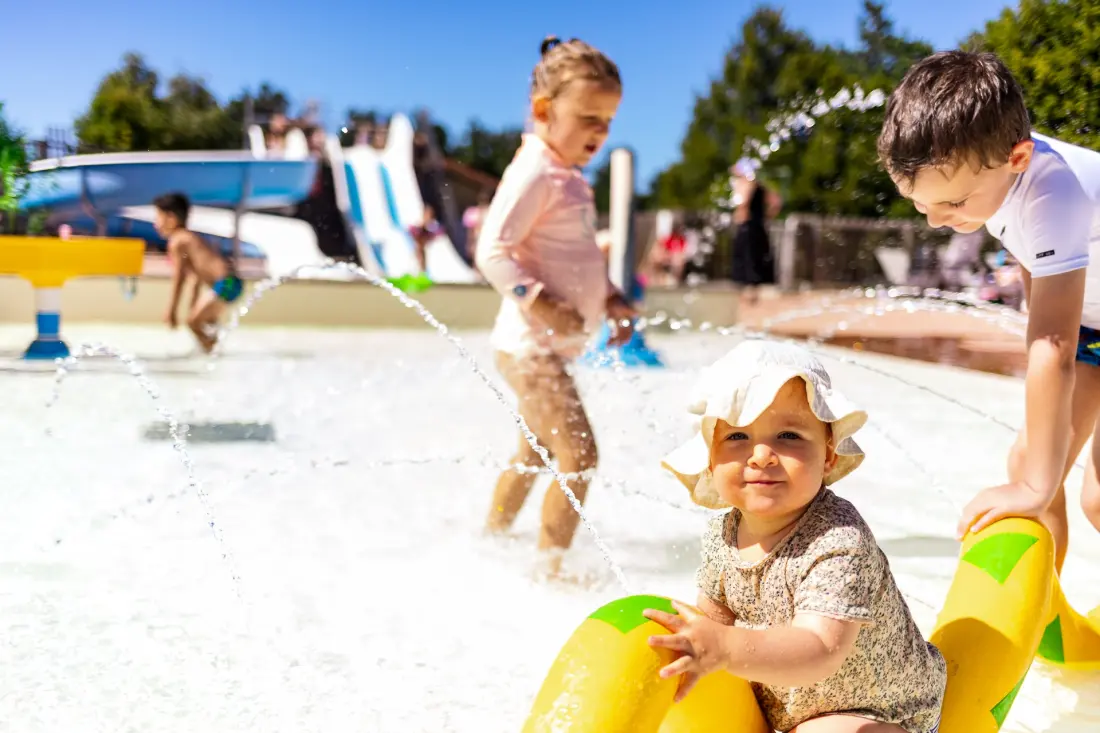 Camping Les Sous Bois du Lac 3 étoiles★★★