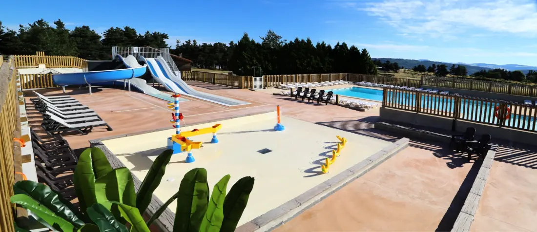 Camping Les Sous Bois du Lac 3 étoiles★★★