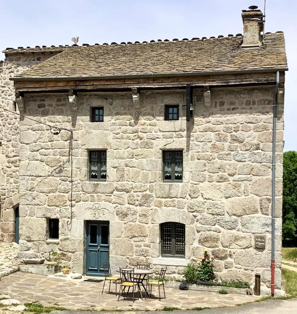 Gîte Location de vacances 5/6 personnes au coulagnet