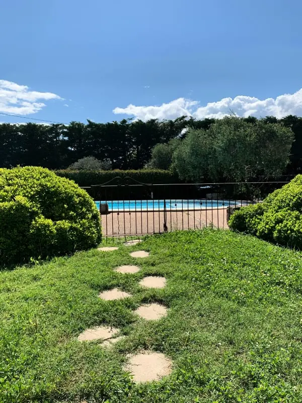 Beau Mas Provençal Avec Piscine