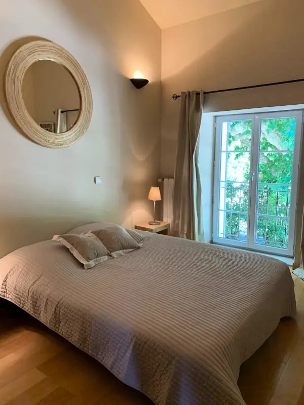 Beau Mas Provençal Avec Piscine