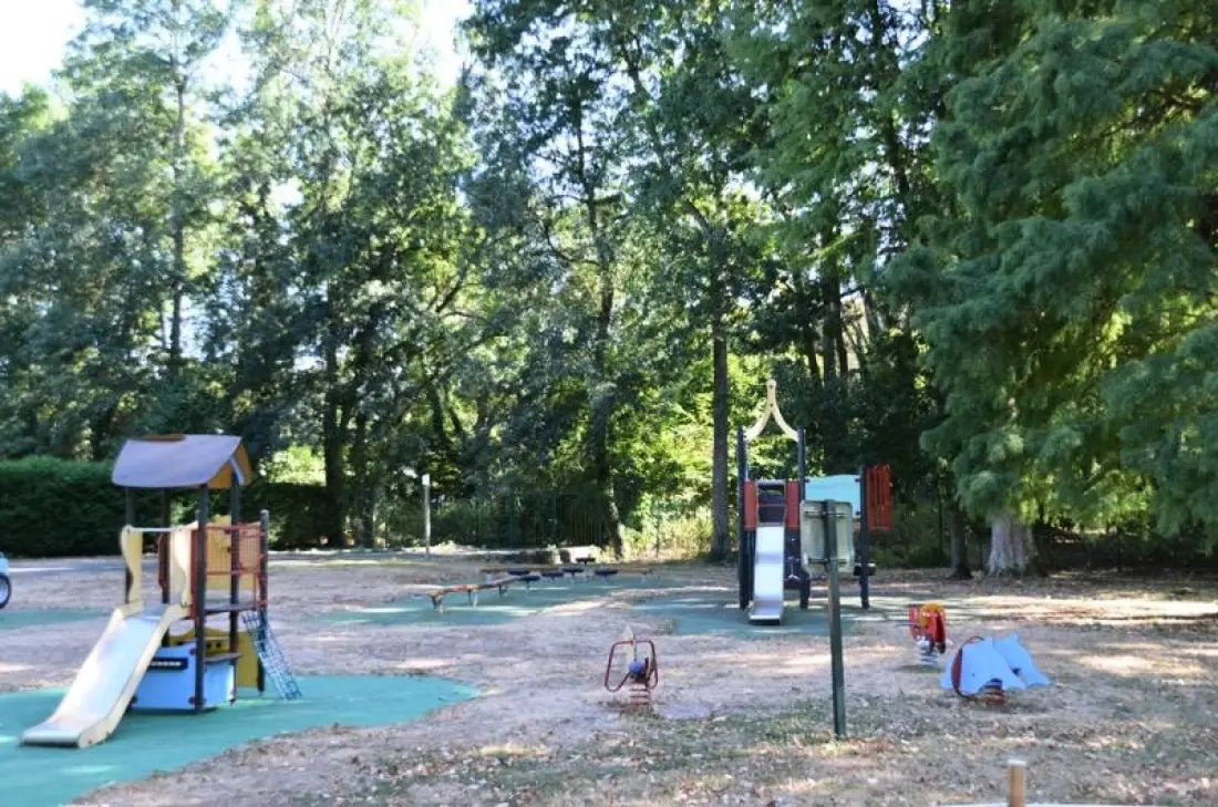 Camping Le Rochat-Belle-Isle 3 étoiles★★★