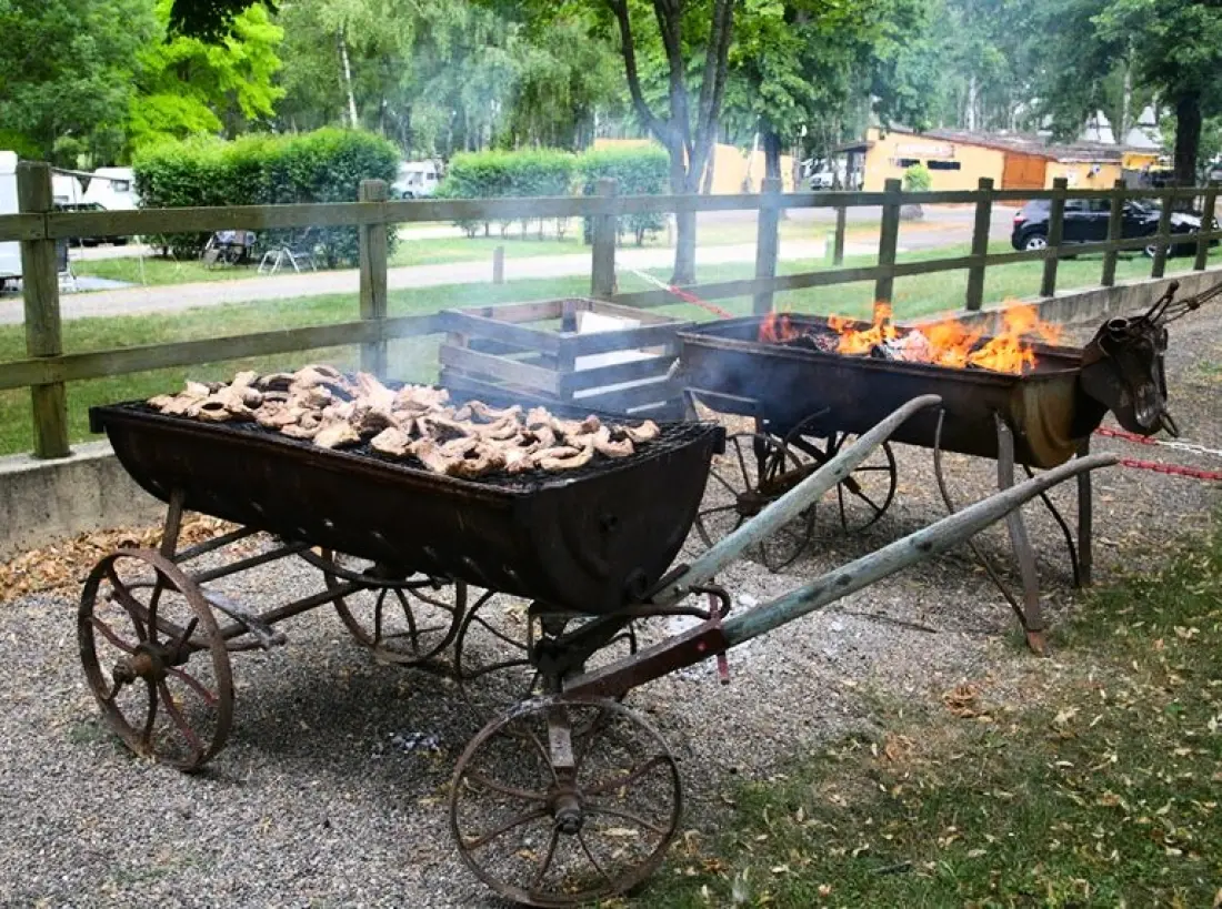 Camping Le Ranch des Volcans 4 étoiles★★★★