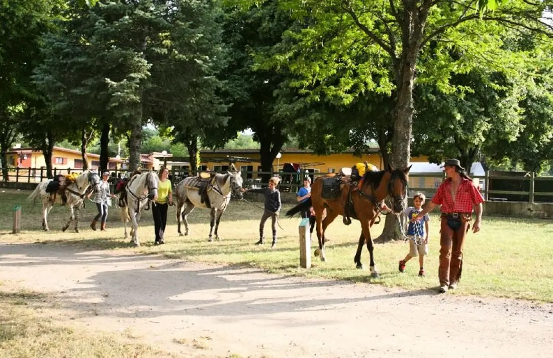 Camping Le Ranch des Volcans 4 étoiles★★★★