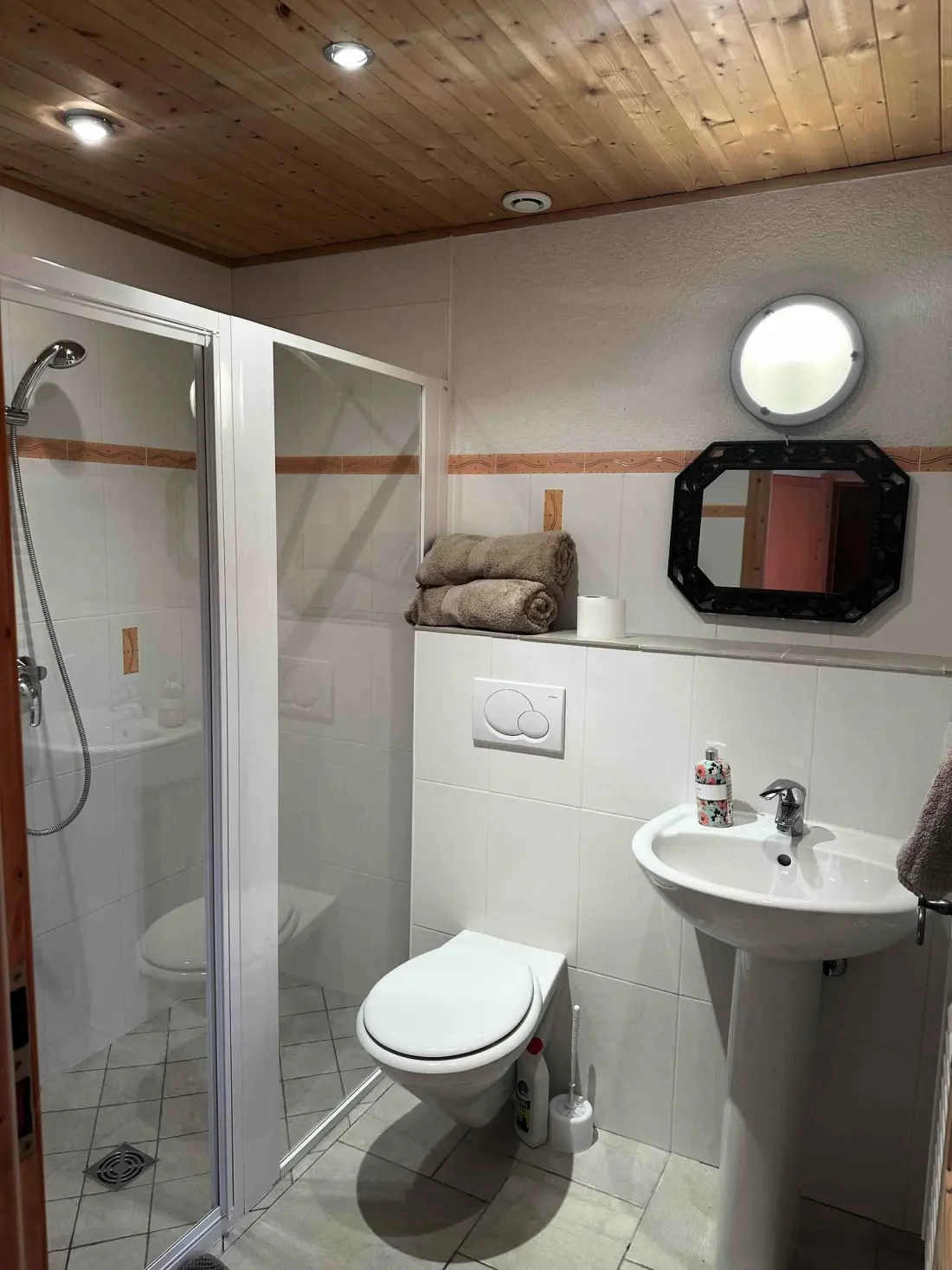 CHALET 15 PERSONNES