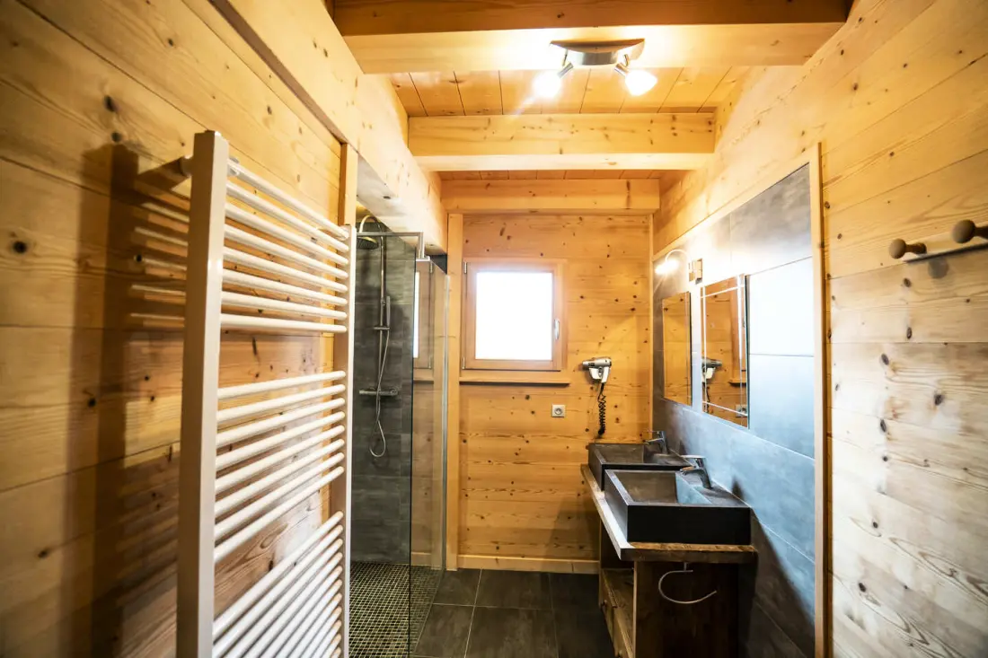 CHALET 15 PERSONNES