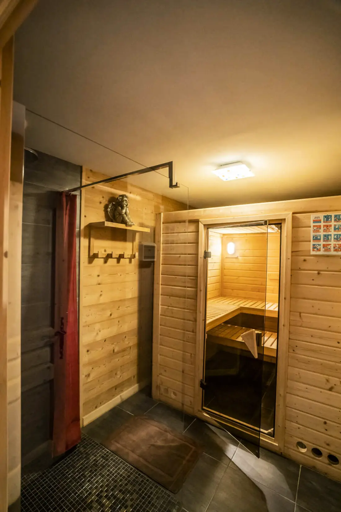 CHALET 15 PERSONNES
