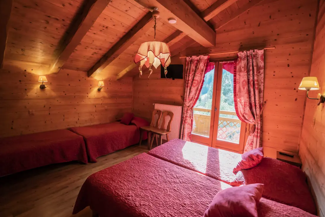 CHALET 15 PERSONNES