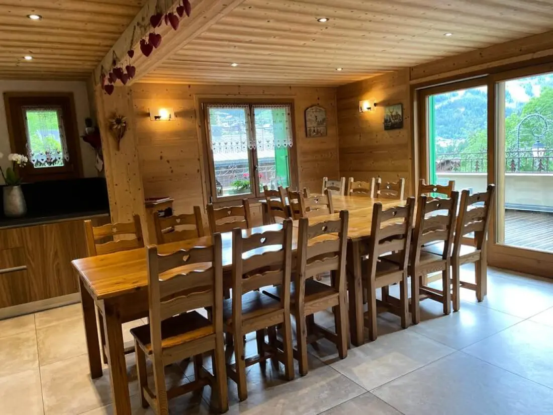 CHALET 16 PERSONNES