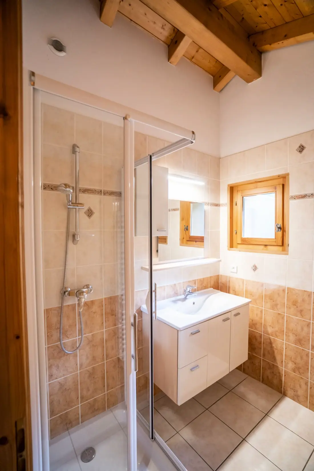 CHALET 9 PERSONNES