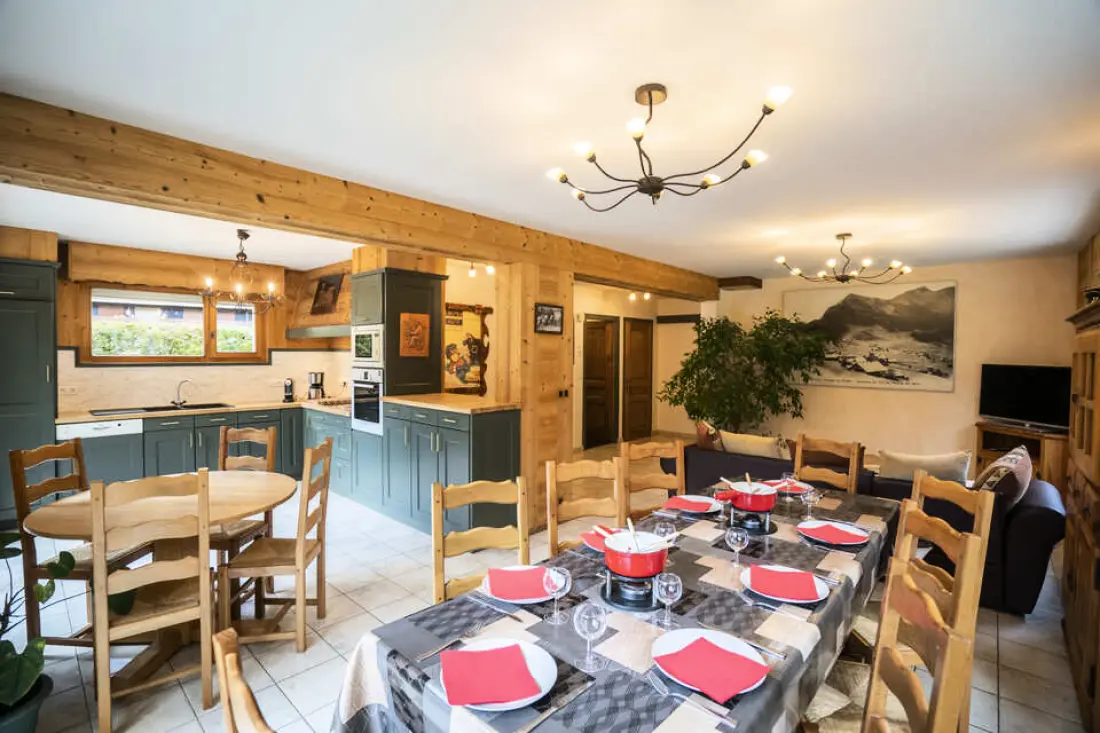 CHALET 9 PERSONNES