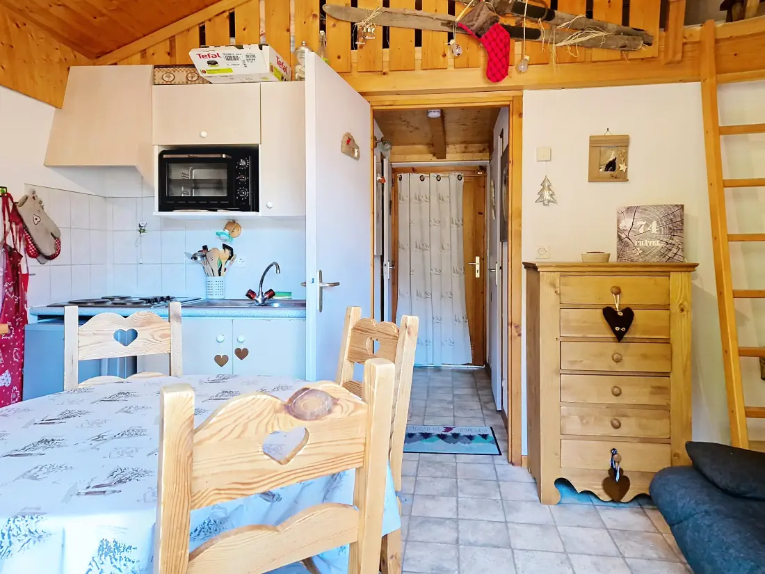Studio à Châtel