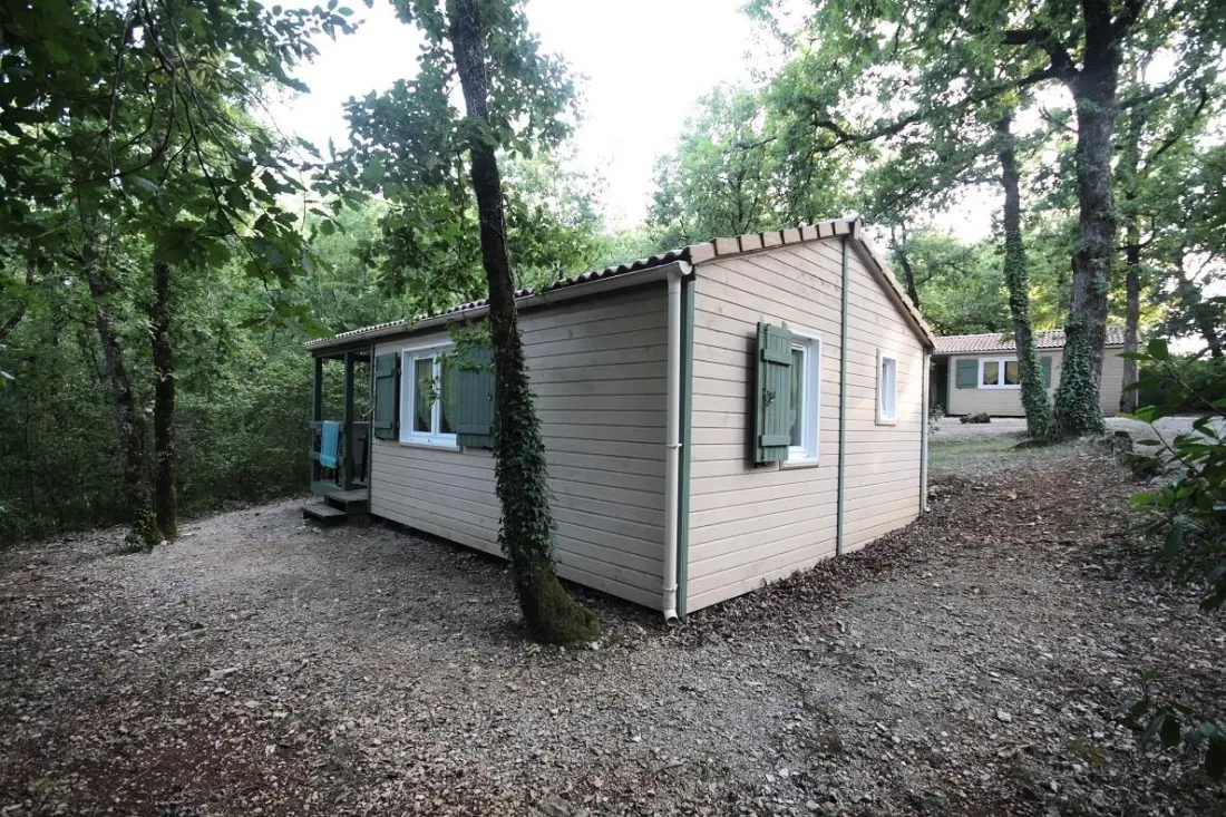 Camping Au Bois Dormant 3 étoiles★★★