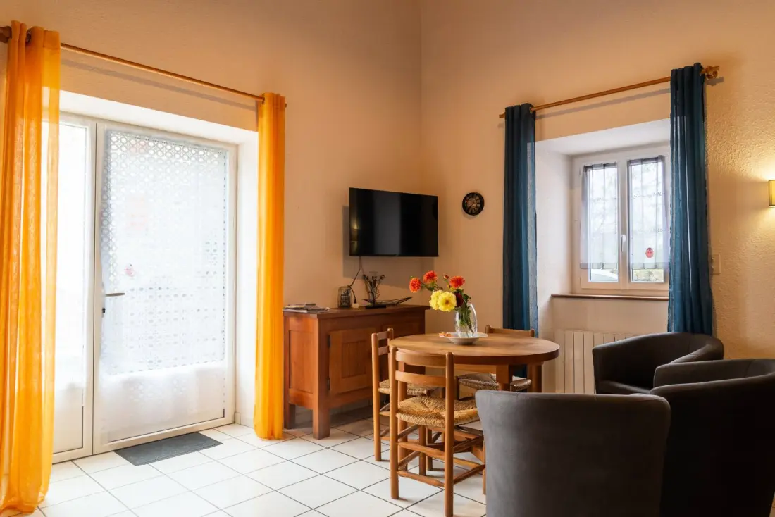 Gîte de France Gîte 6/7 personnes 1 chambre/1 mezzanine 2 épis