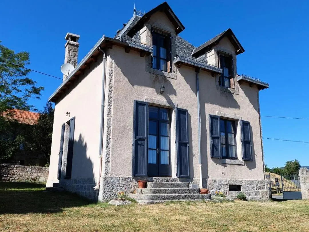 Gîte de France La maison d'aurelles 3 épis