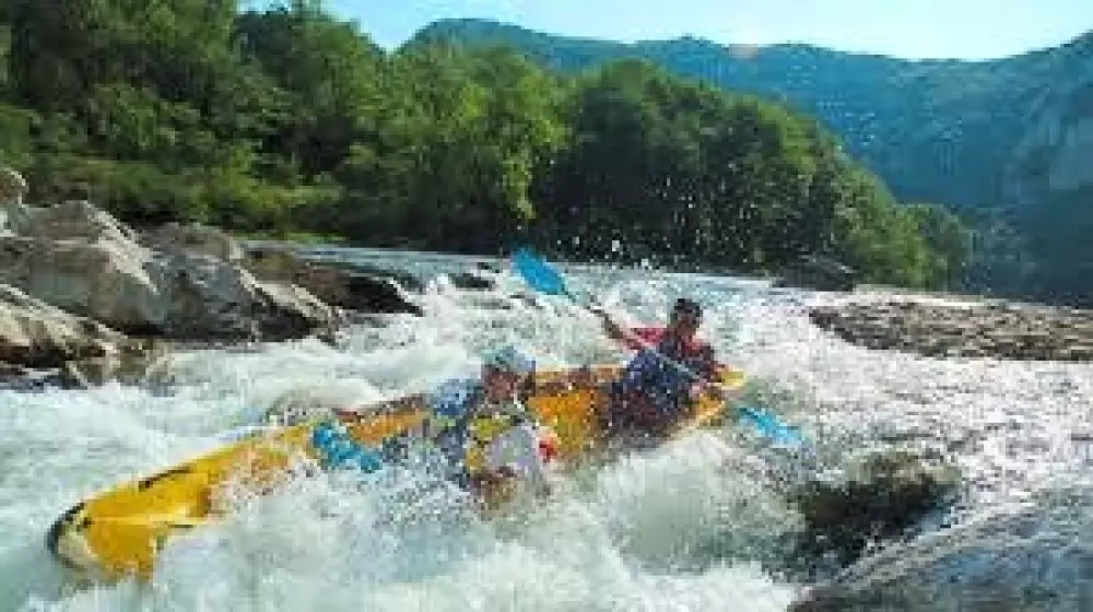 Camping Le Coin Charmant 3 étoiles★★★