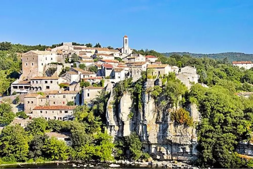 Camping Le Coin Charmant 3 étoiles★★★