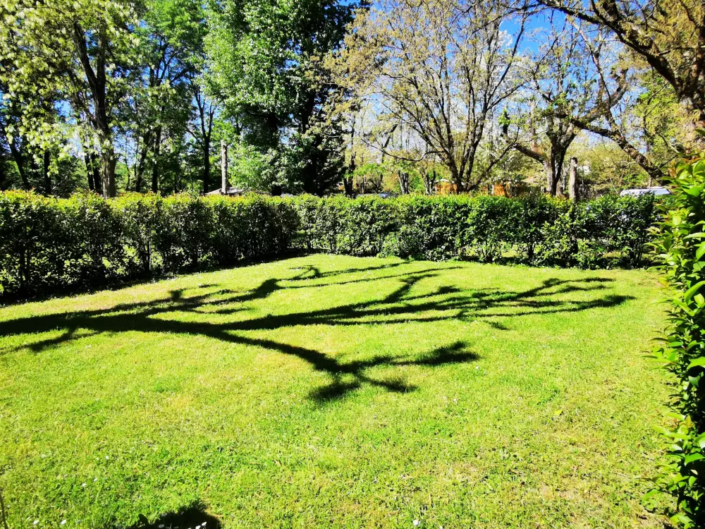 Camping Le Coin Charmant 3 étoiles★★★