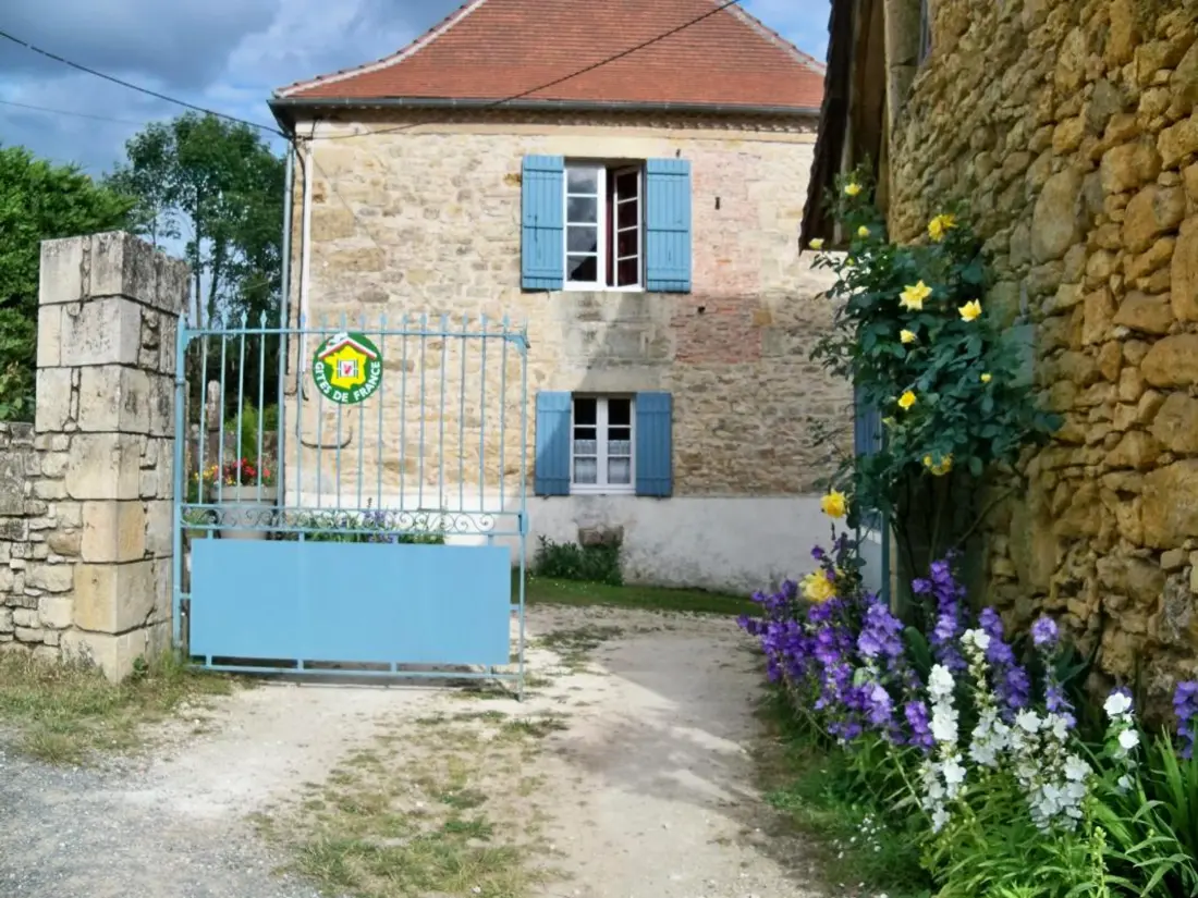 Maison de Vacances Cherveix-Cubas