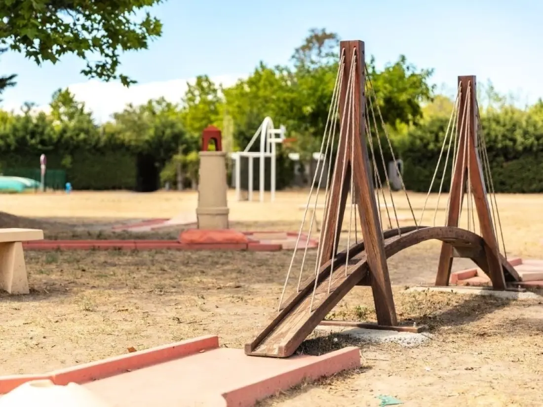 Camping Les Rives du Luberon4 étoiles★★★★
