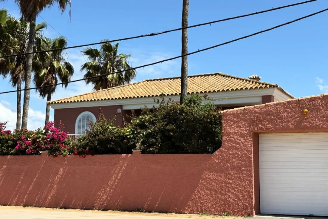 Villa Familiale à Quelques Mètres De La Plage !
