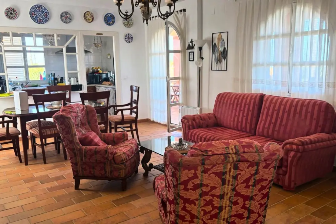 Villa Familiale à Quelques Mètres De La Plage !