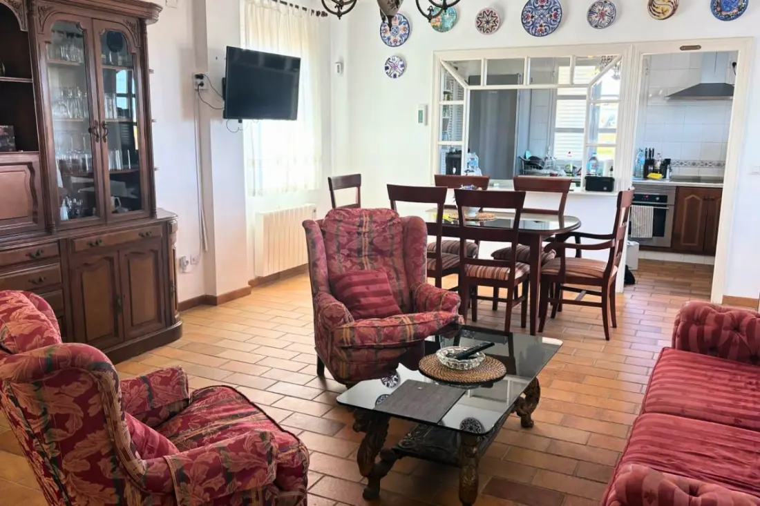Villa Familiale à Quelques Mètres De La Plage !