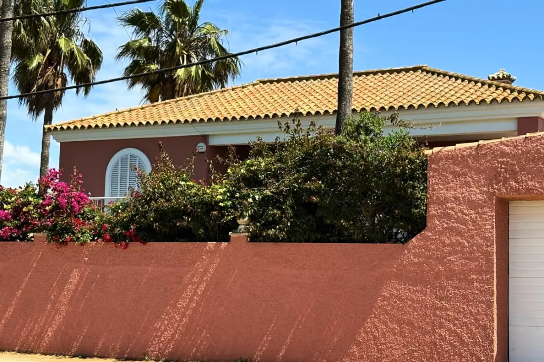Villa Familiale à Quelques Mètres De La Plage !