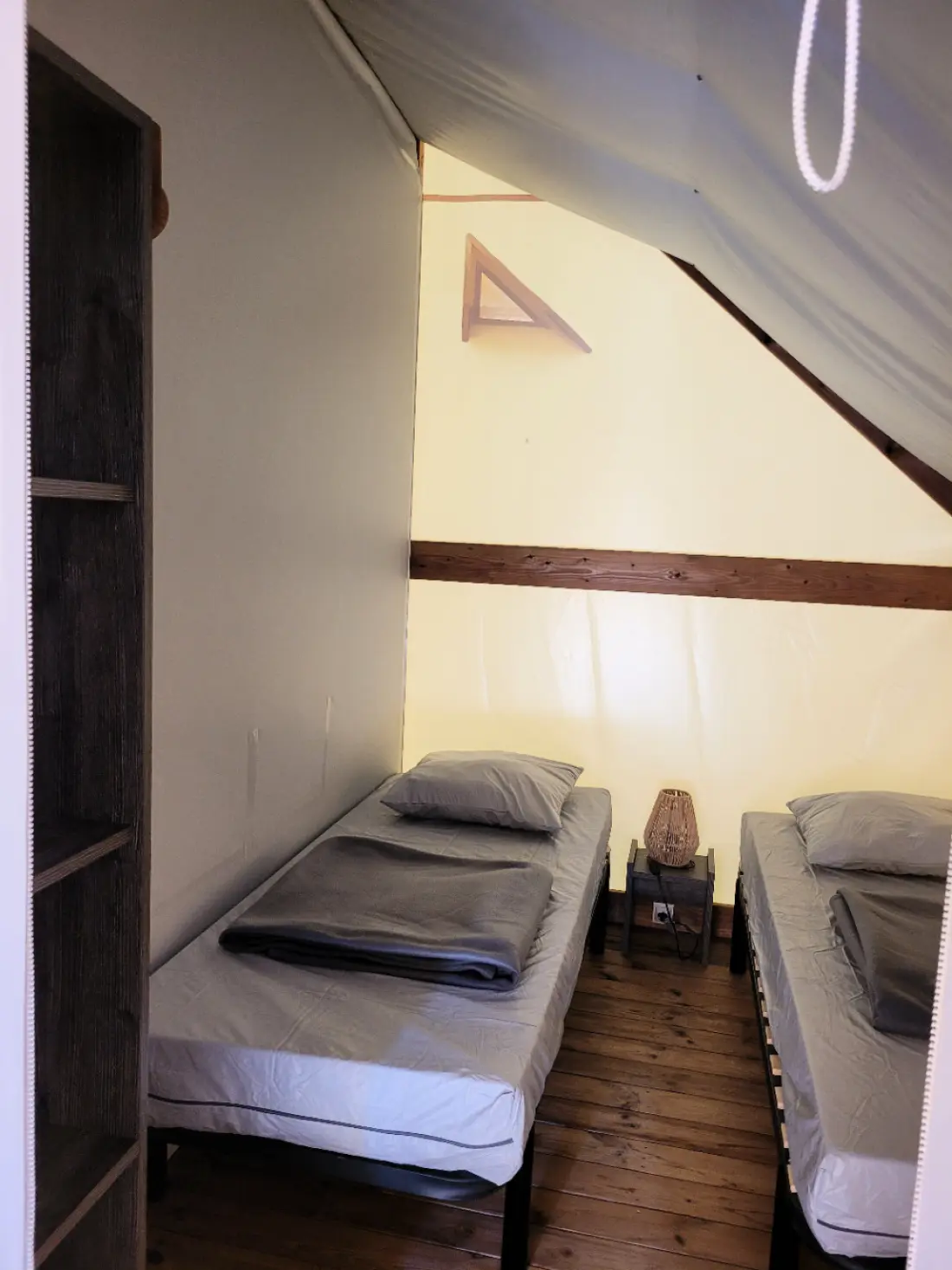Flower Camping Le Clot du Jay 3 étoiles★★★